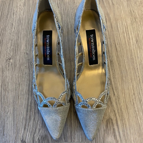 Gorgeous Shimmery Special Occasion Town Shoes Heels - Picture 5 of 6